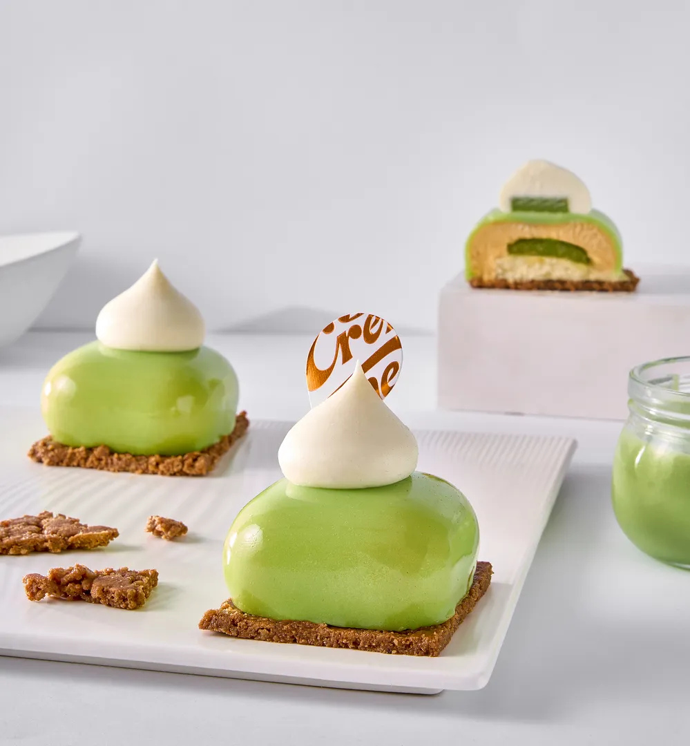 Apple Crunch Gateaux