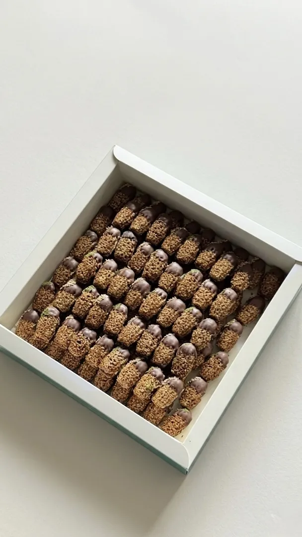 1/2 Kilo Box Mix Samsamiya Dark Chocolate