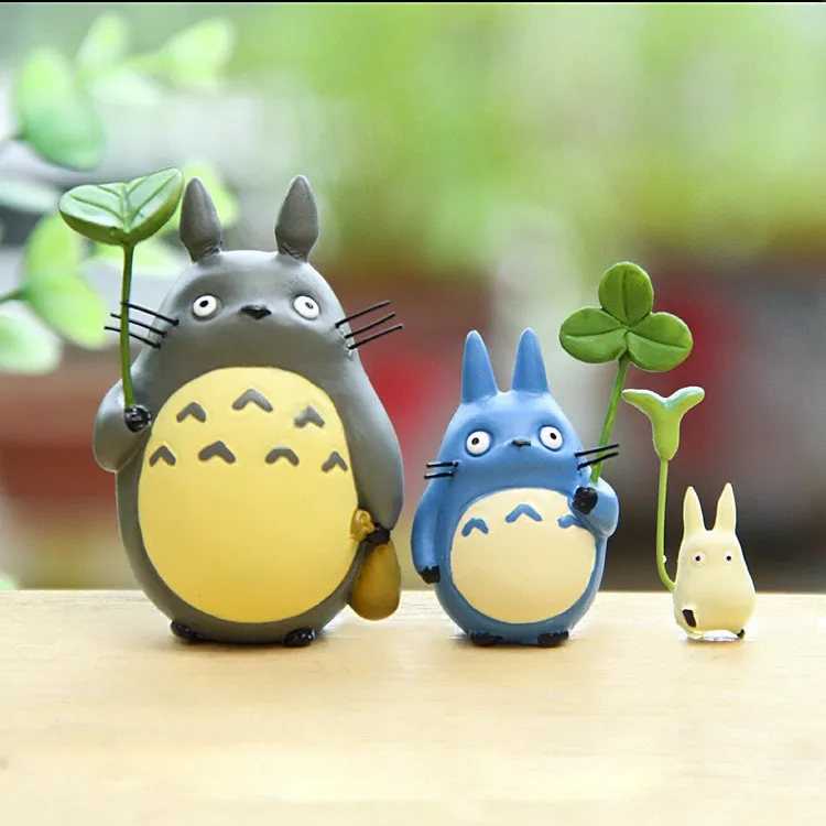 Totoro Figure