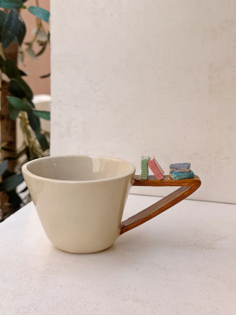 Book shelf mug