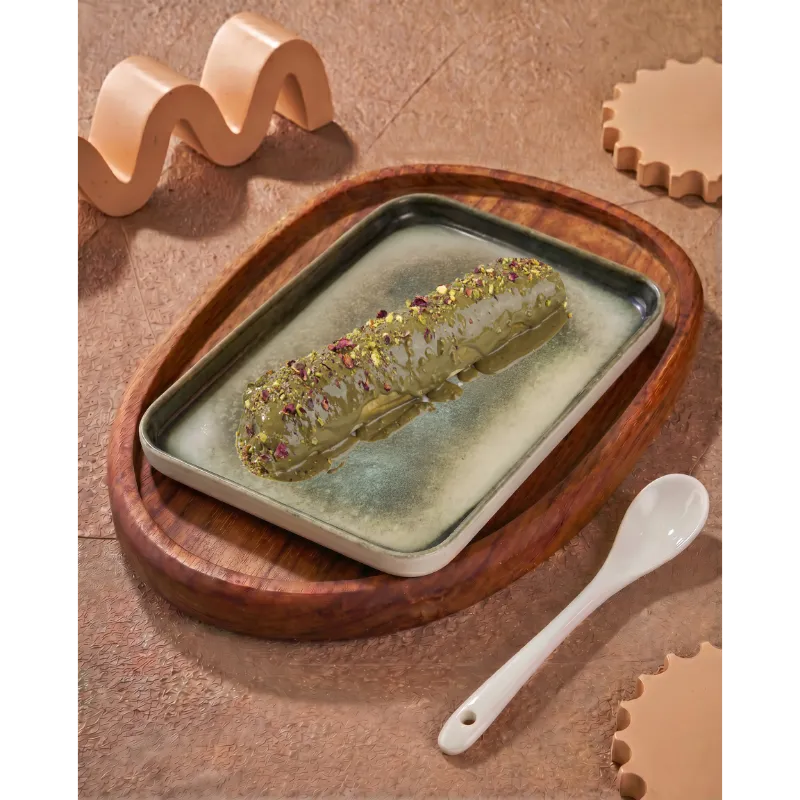 Rolled Crepe Pistachio