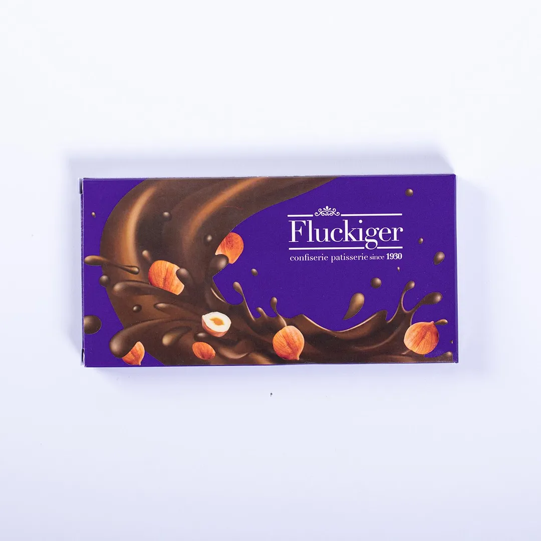 شيكولاته بار حليب بندق