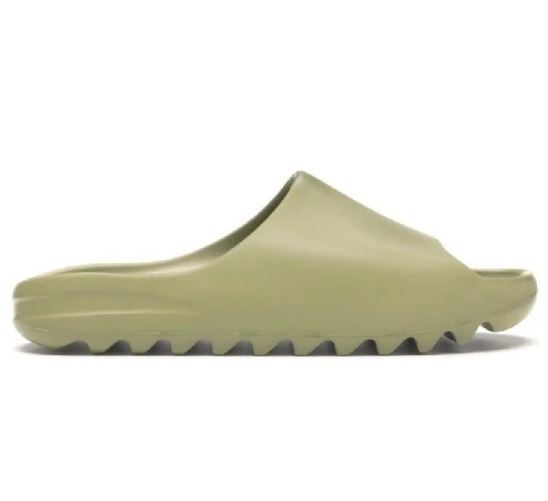 Yeezy Slides 'Resin'