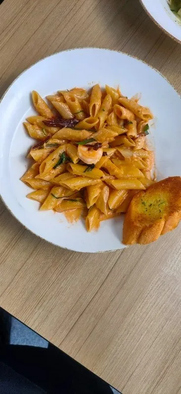 مرى مى باستا