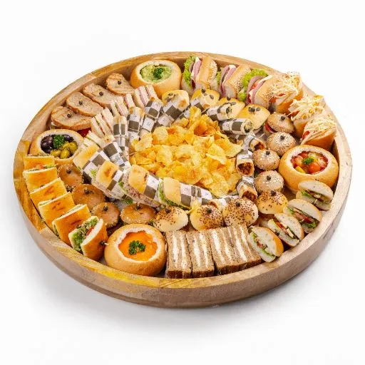 PLATTERS, BASKETS AND ACRYLIC