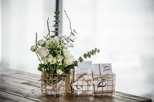Tray with Gift Box