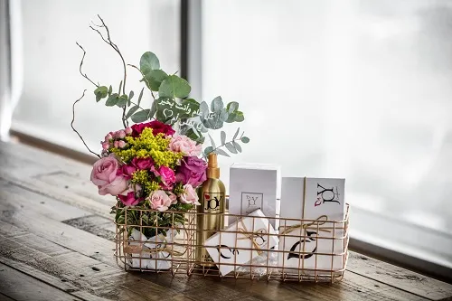 Spring Bouquet Tray