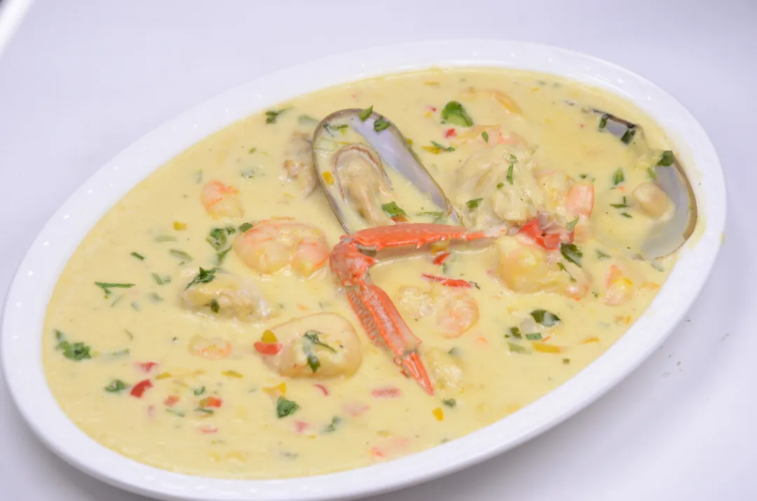 شوربة مأكولات بحرية