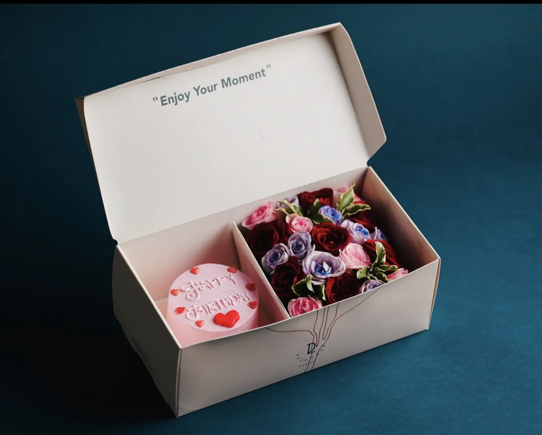 Enjoy your moment box mini pink cake 2inch w flower mix