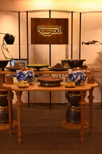 Al-Arabiya Occasion Table – 8 Options