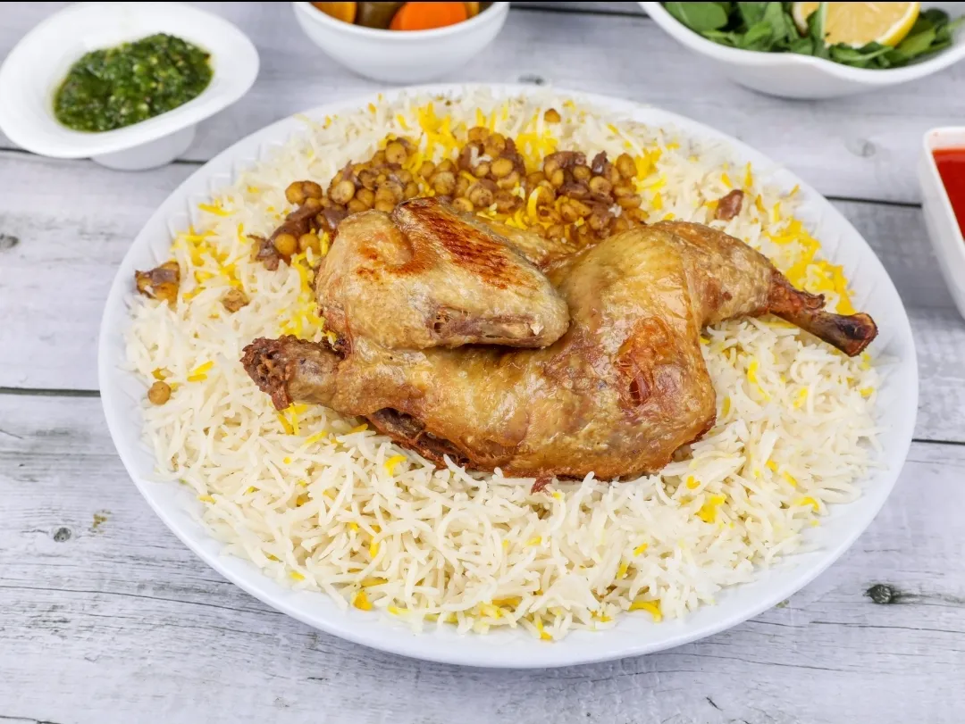 MACHBOOS CHICKEN