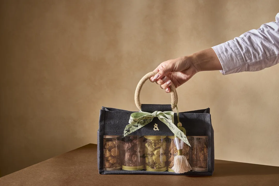 Wide Gift Bag