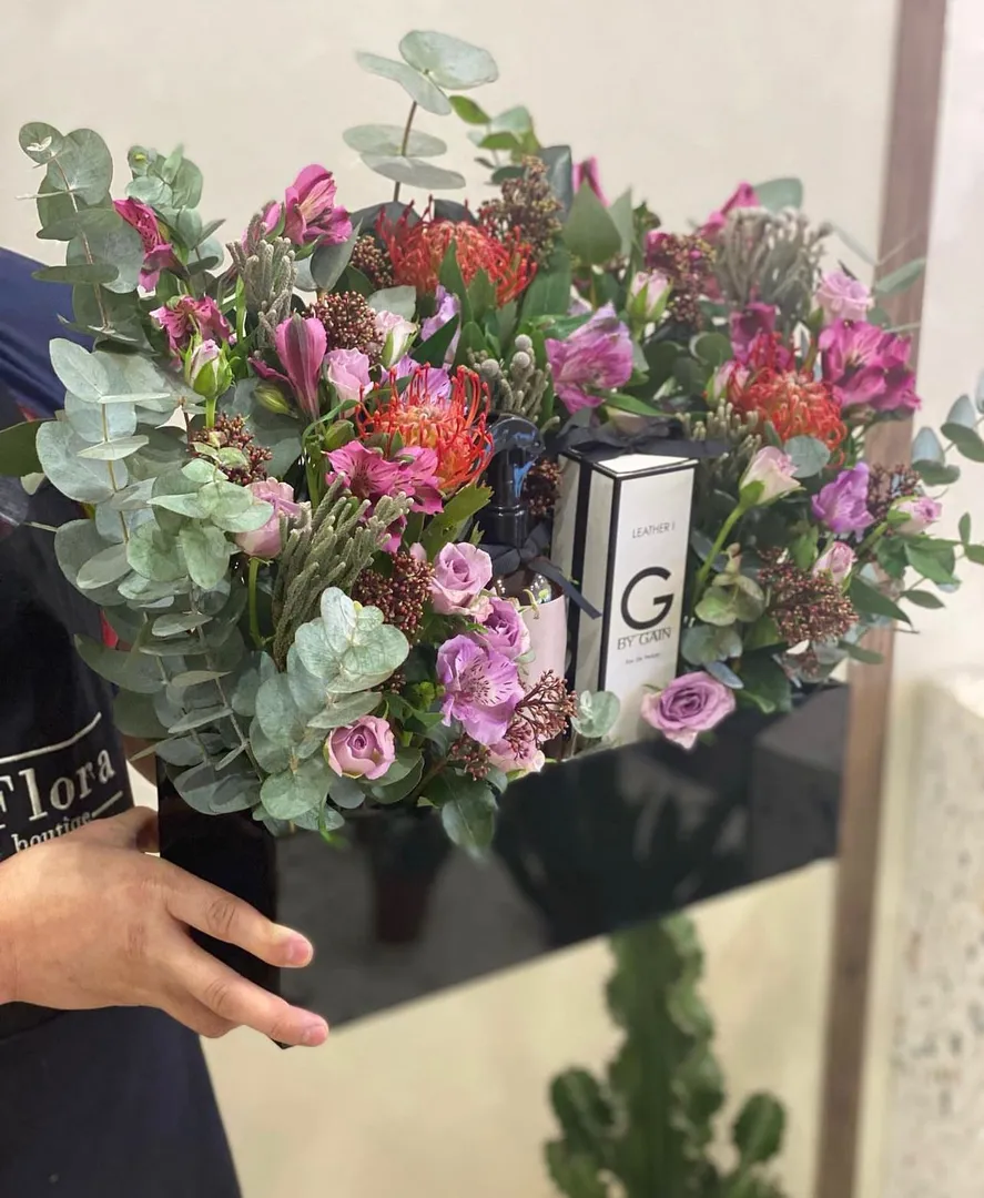 Floral perfume