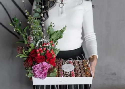 FUCHSIA RED TRAY