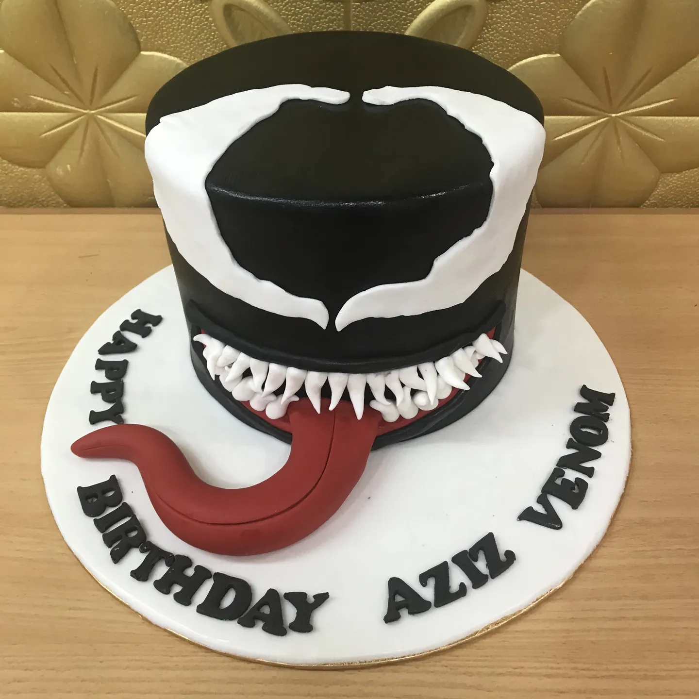 Venom cake