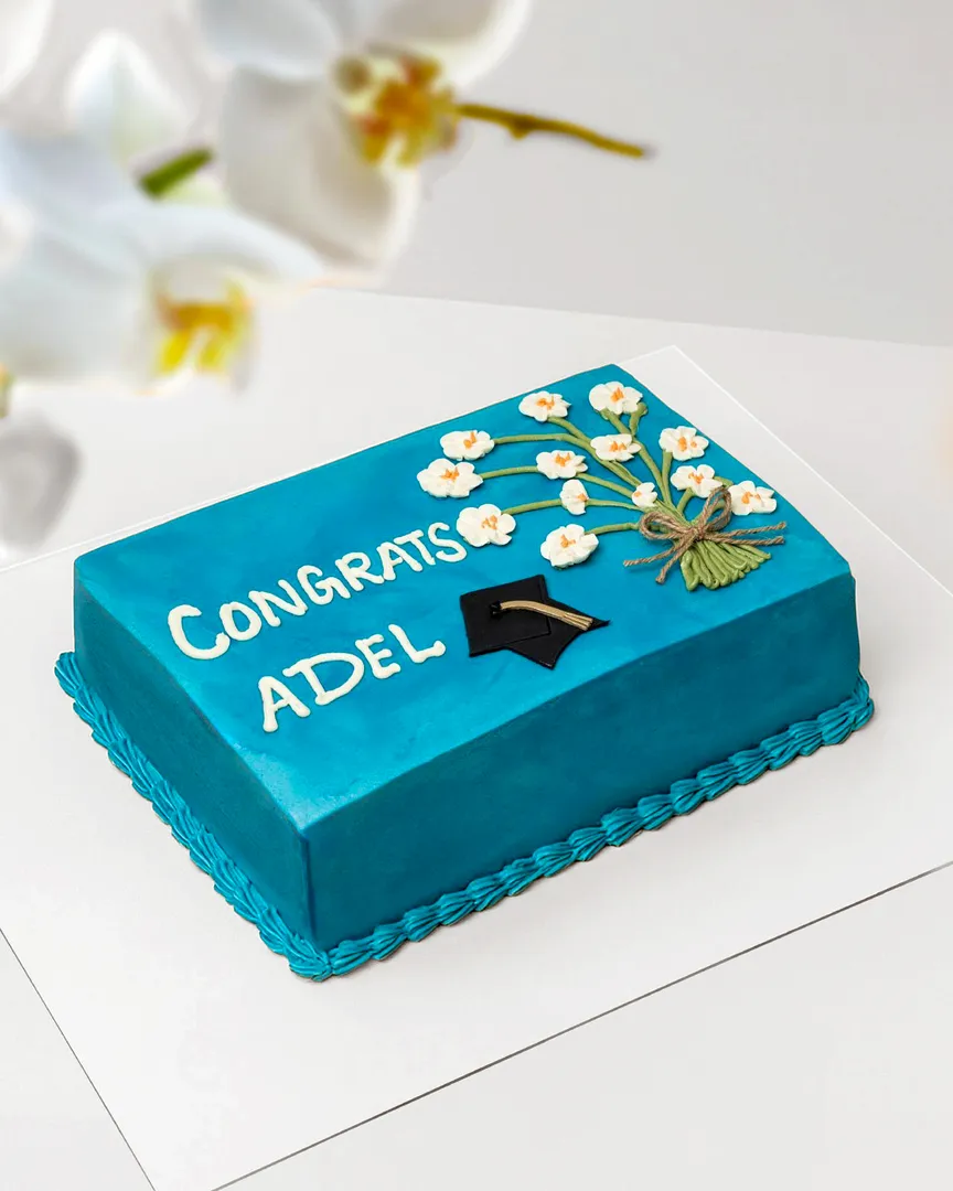 Blue Daisy Bouquet Square Cake