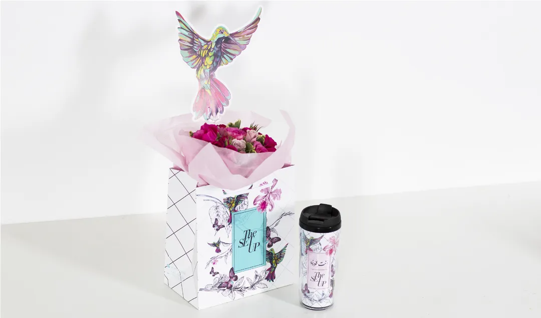Special mini bouquet and thermal mug
