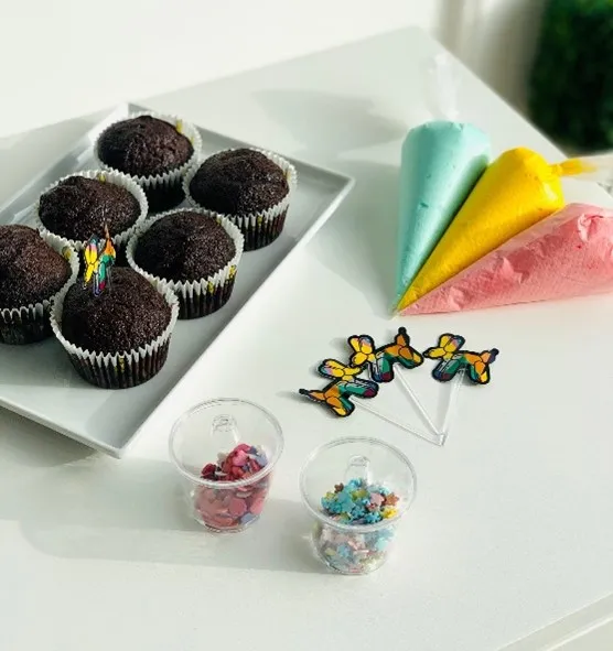 Chocolate Cup Cake Decoration Box
