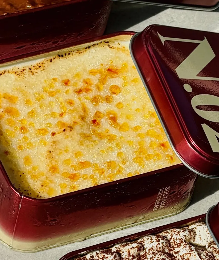 Tin’d Brulee Crumble (N.02)