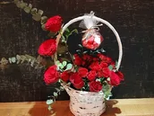 Valentine Classic Basket