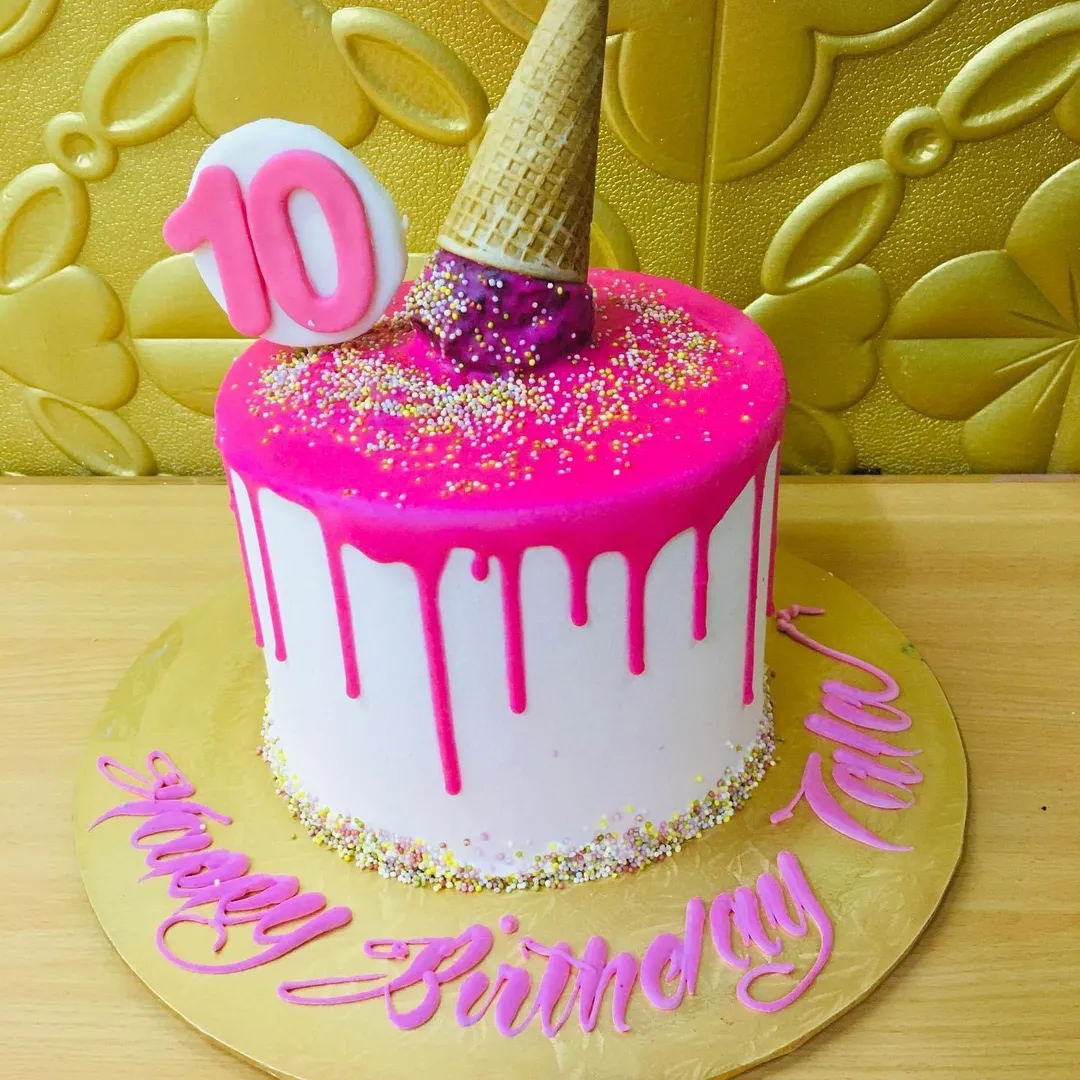 cone drip cake