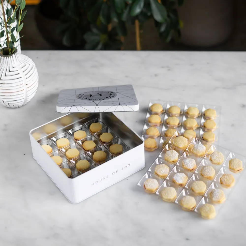 Apricot Petit Four
