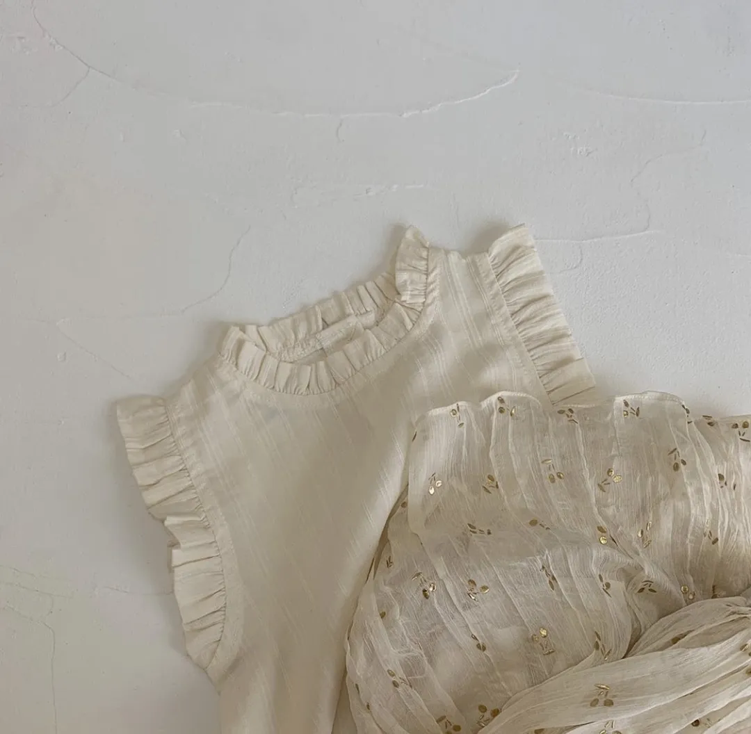 Frill sleeve top (Ivory)