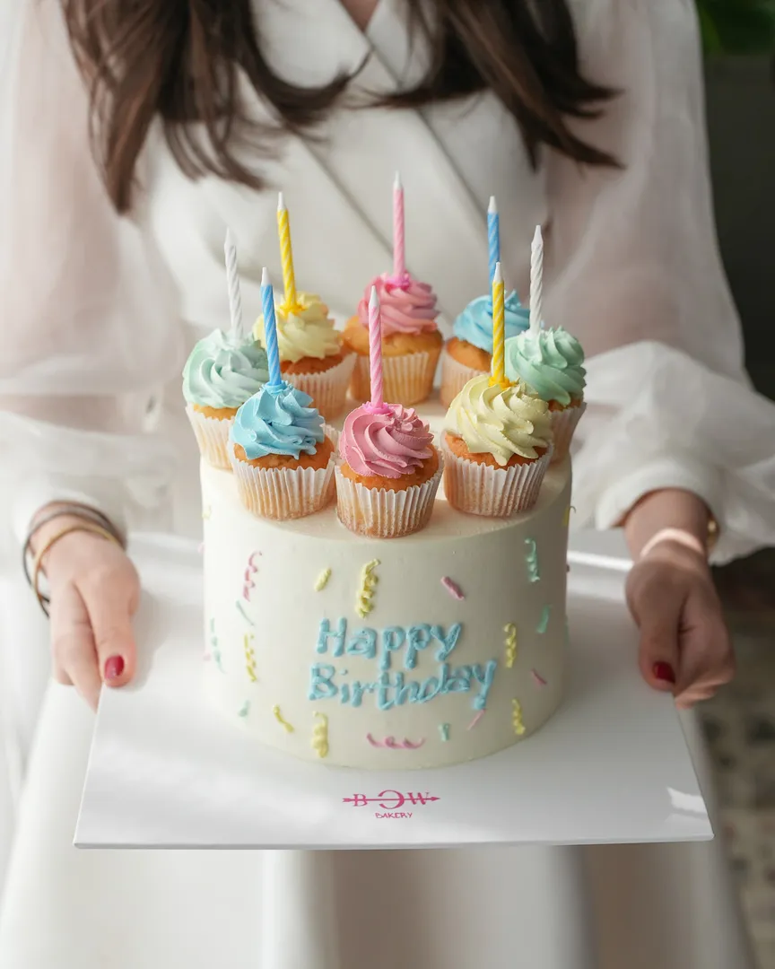 Birthday cakes cup cake colours