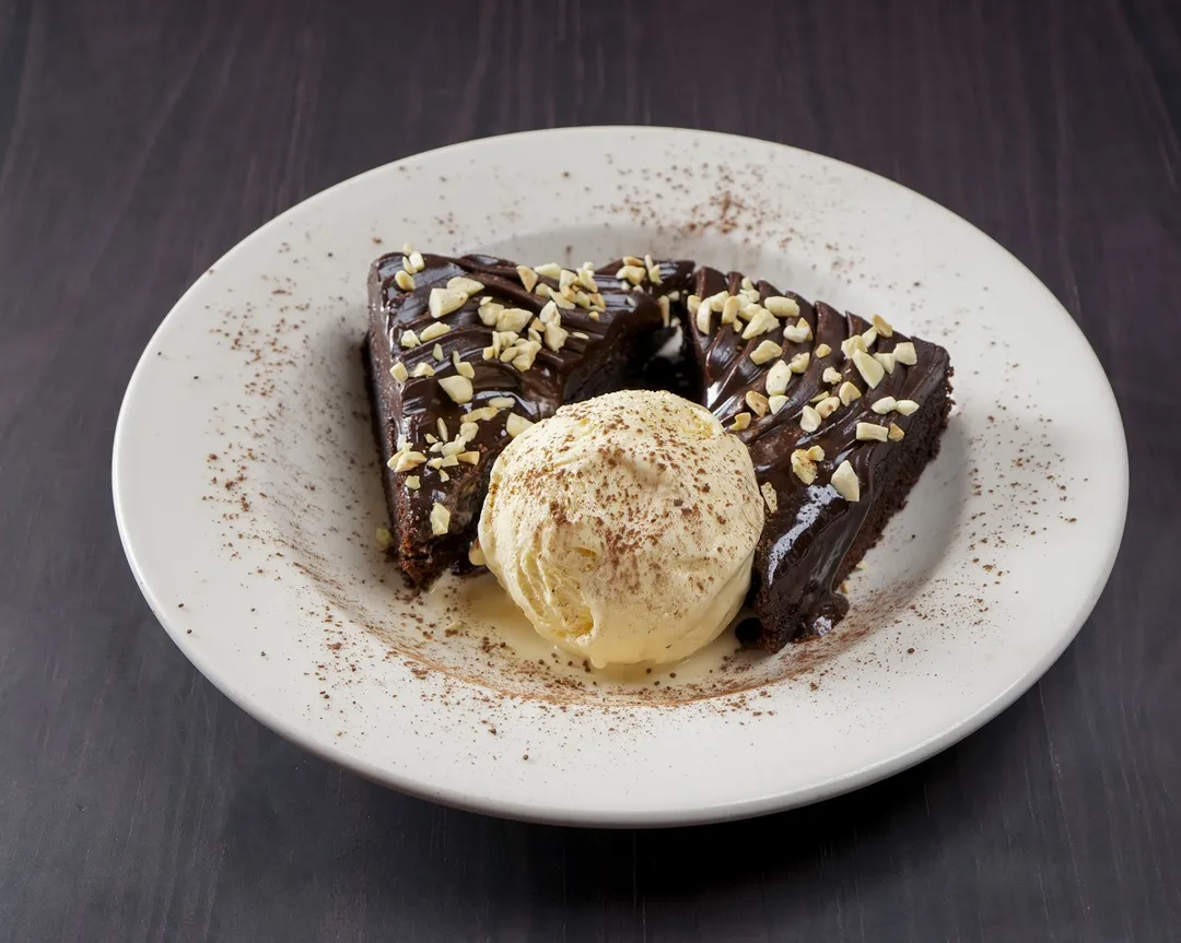 ITALIAN CHOCOLATE CAKE.