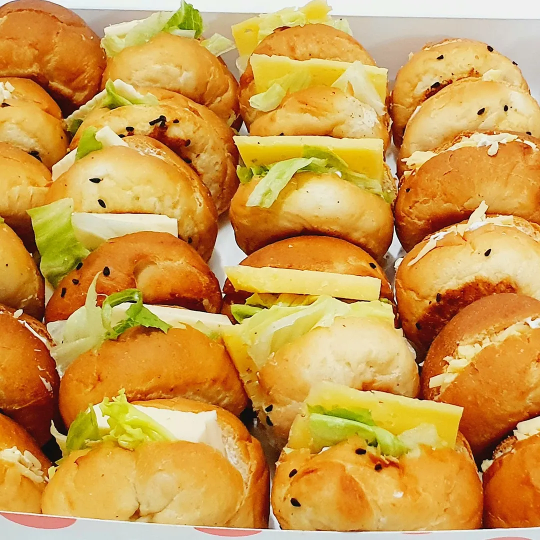 Mixed cheese
