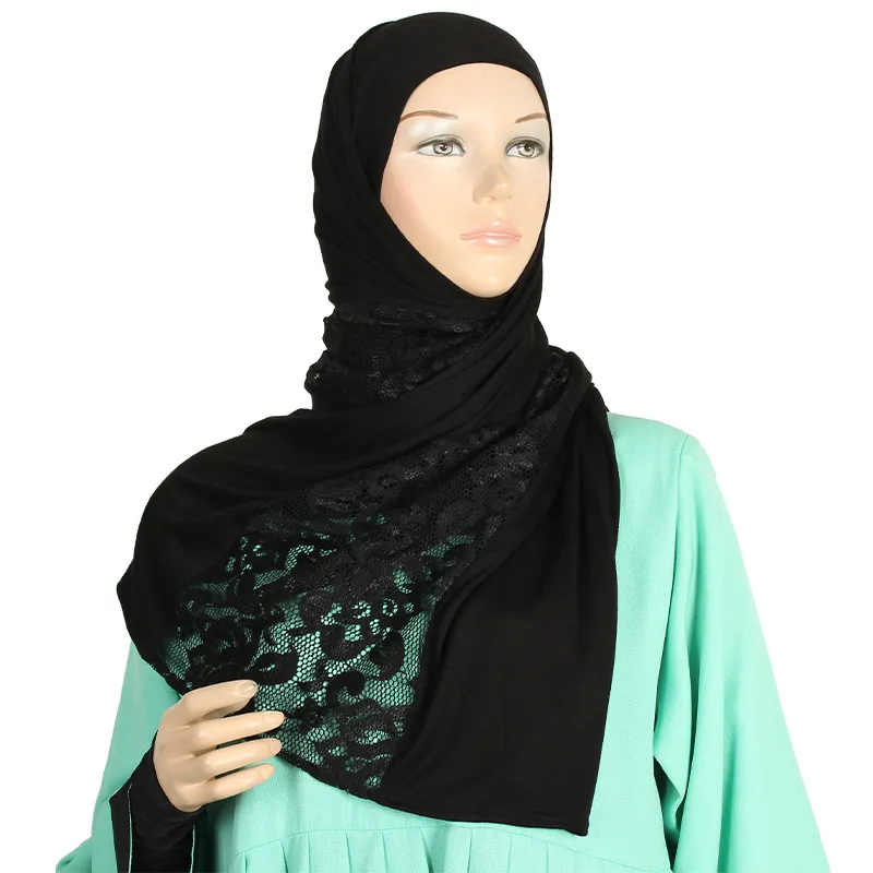 شيلة قطن مع الدانتيل