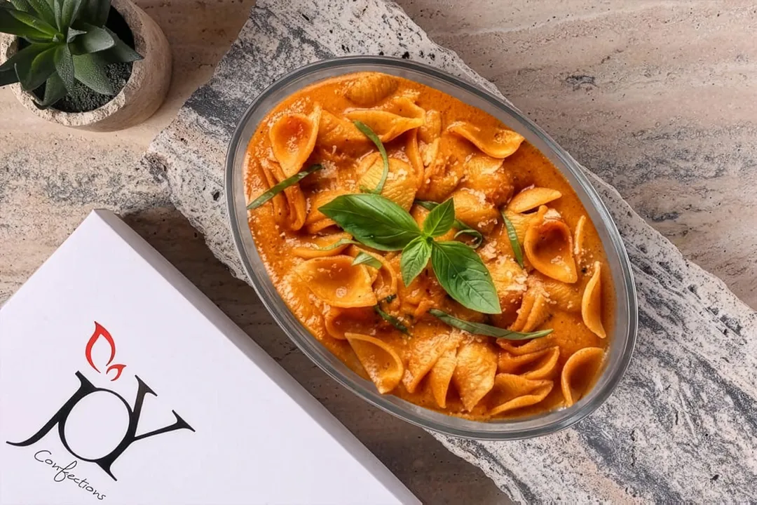 Pink Creamy Pasta - Gathering