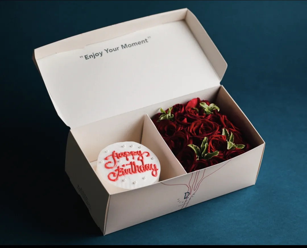 Enjoy your moment mini box mini cake w red flower
