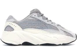 YEEZY 700 V2 STATIC