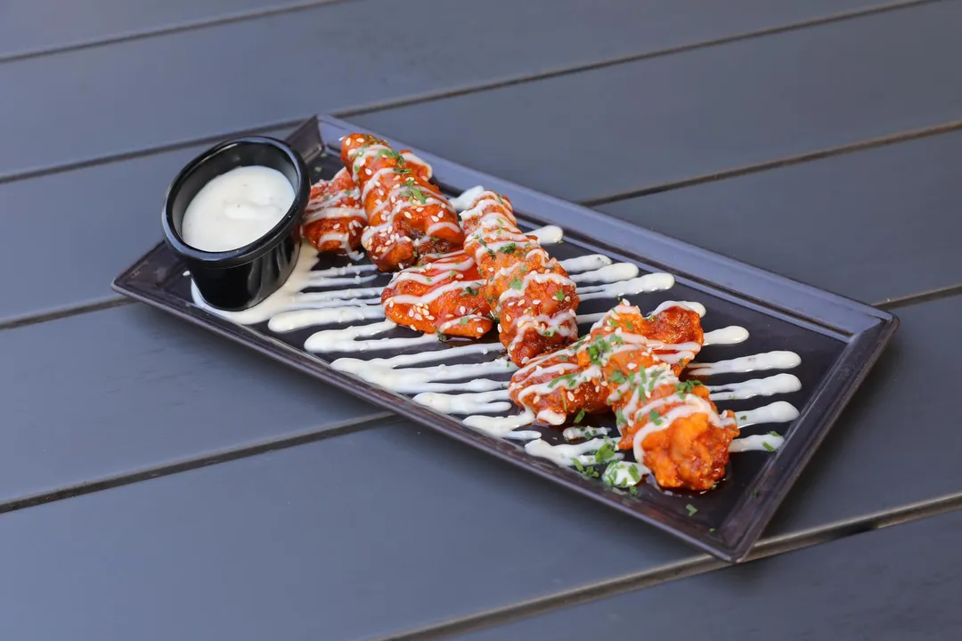 Buffalo chicken wings