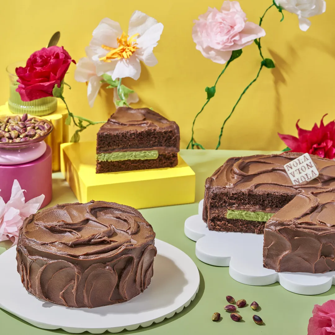 Dubai Viral Chocolate Pistachio Small Cake