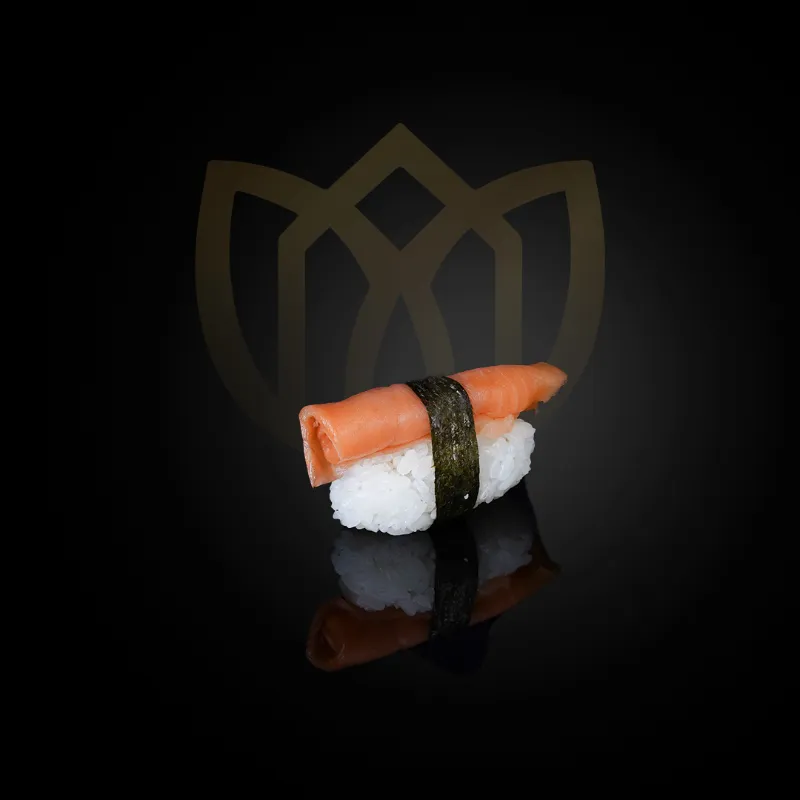 NIGIRI SMOKED SALMON
