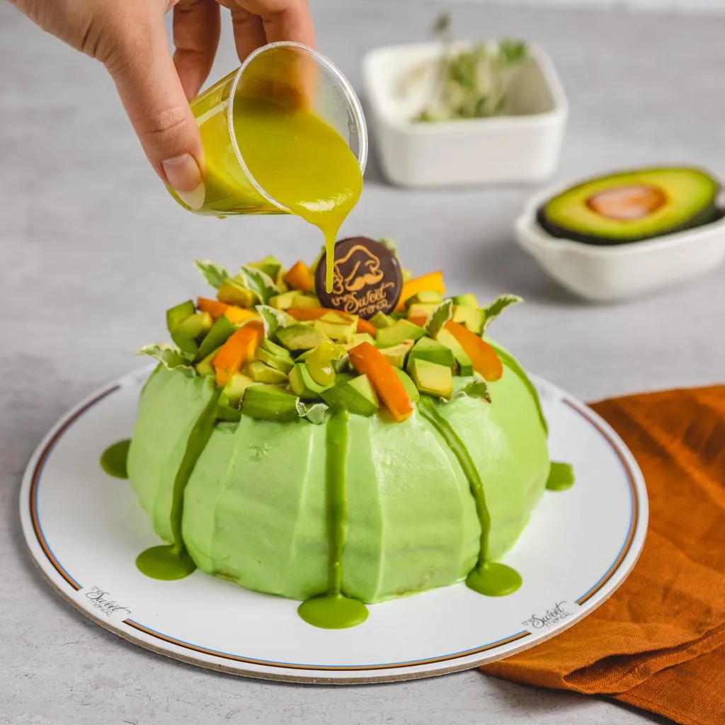 Small Avomango Cake