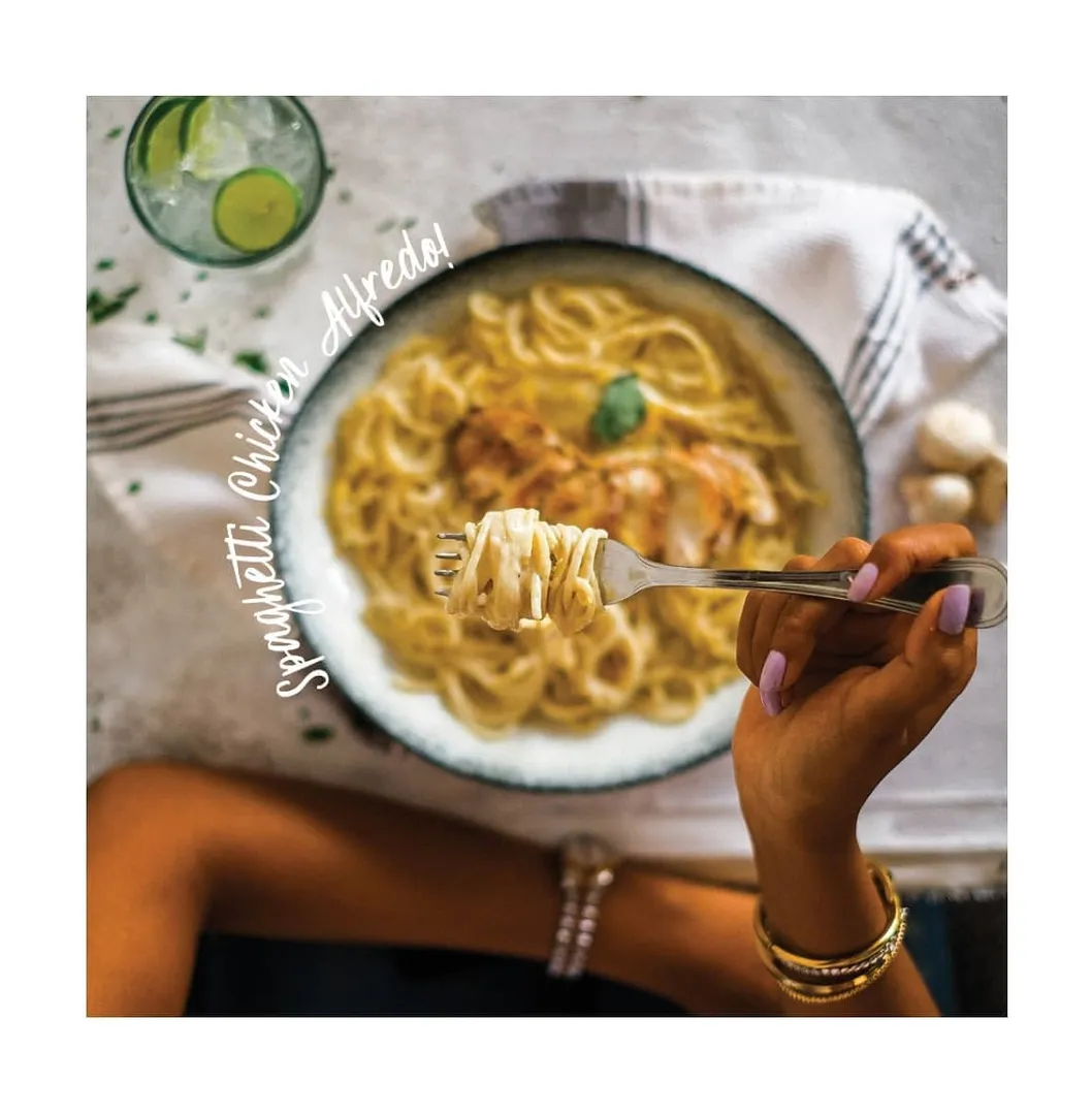 spaghetti chicken alfredo