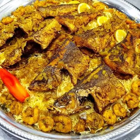 صنية نويبي مطبق ( ٣ اشخاص)