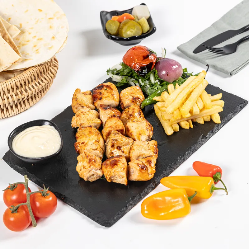 شيش طاووق - وجبة