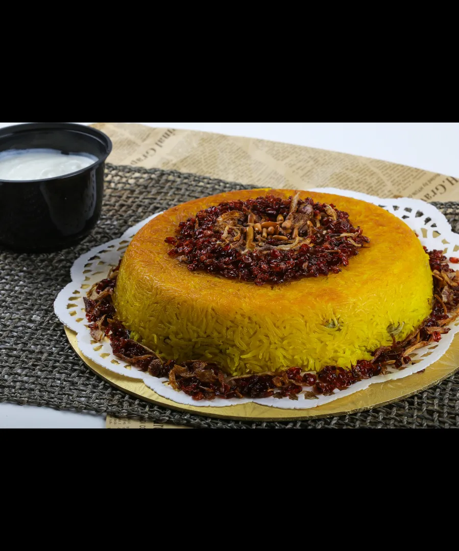 عيش شيرازي باللحم أو الدجاج أو الربيان