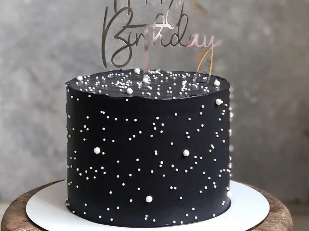 Night Cake 2