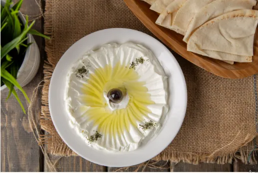 Labneh with zaatar and oil