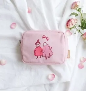 Pink mai pouch