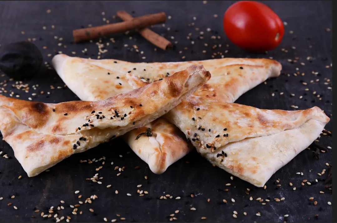 منقوشة جبنة حلوم