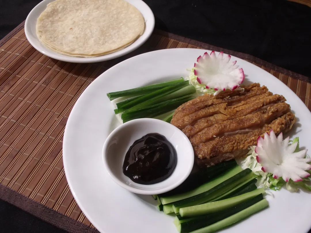 Crispy Duck With Pancake.