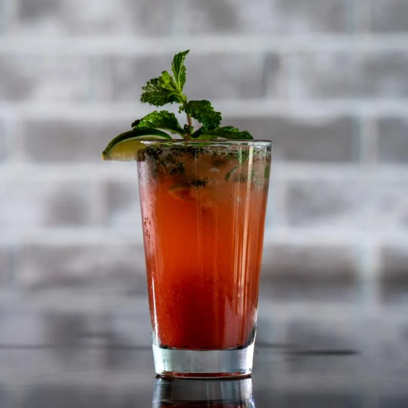 STRAWBERRY MOJITO