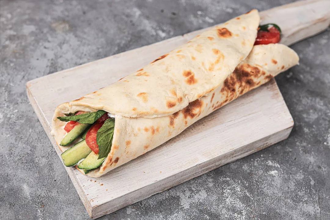 Labne with vegetables wrap 