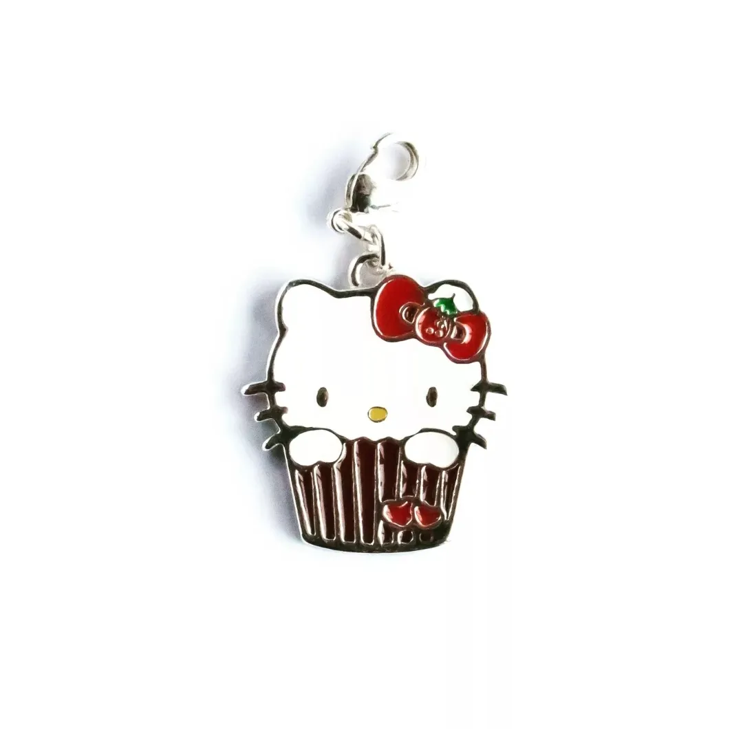 Hello Kitty Cupcake Charm